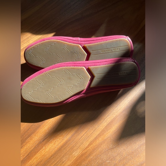 Michael Kors cherry coloured flats, 7M - Picture 3 of 3